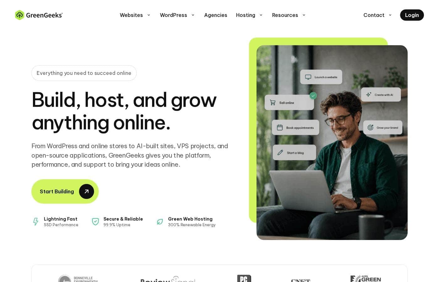 GreenGeeks homepage screenshot